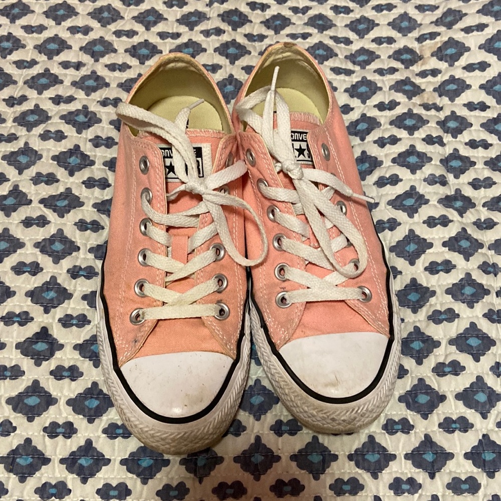 Quartz Pink Converse Low Tops